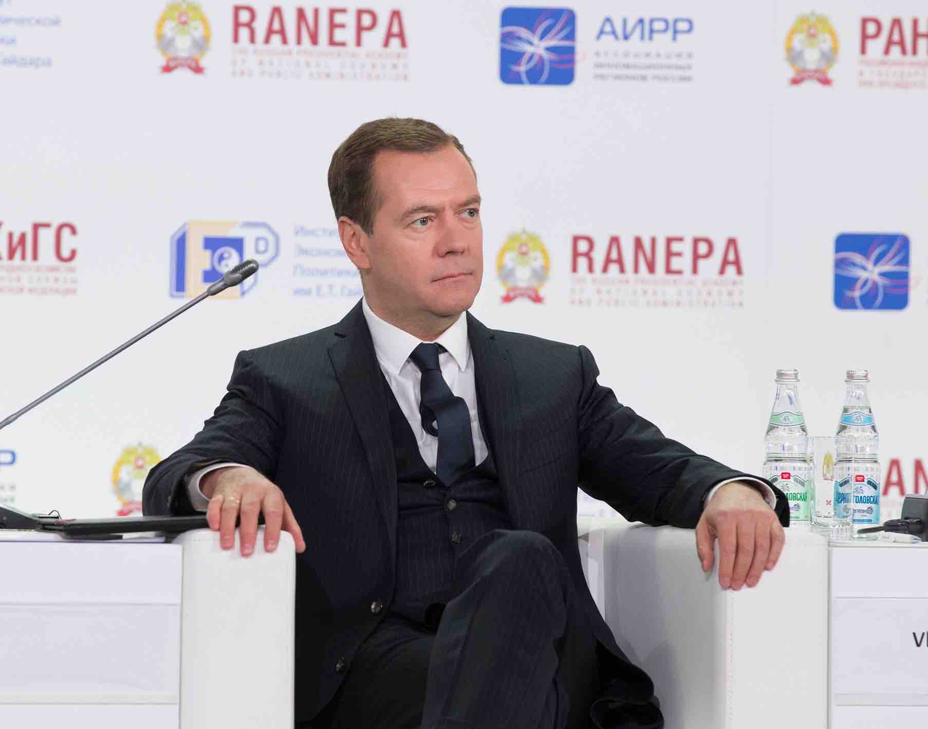 Il primo ministro russo Dmitry Medvedev
