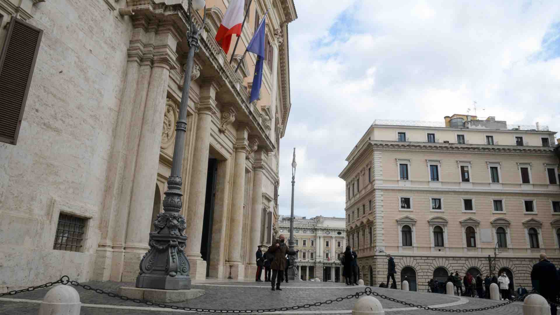 il difforme montecitorio camera