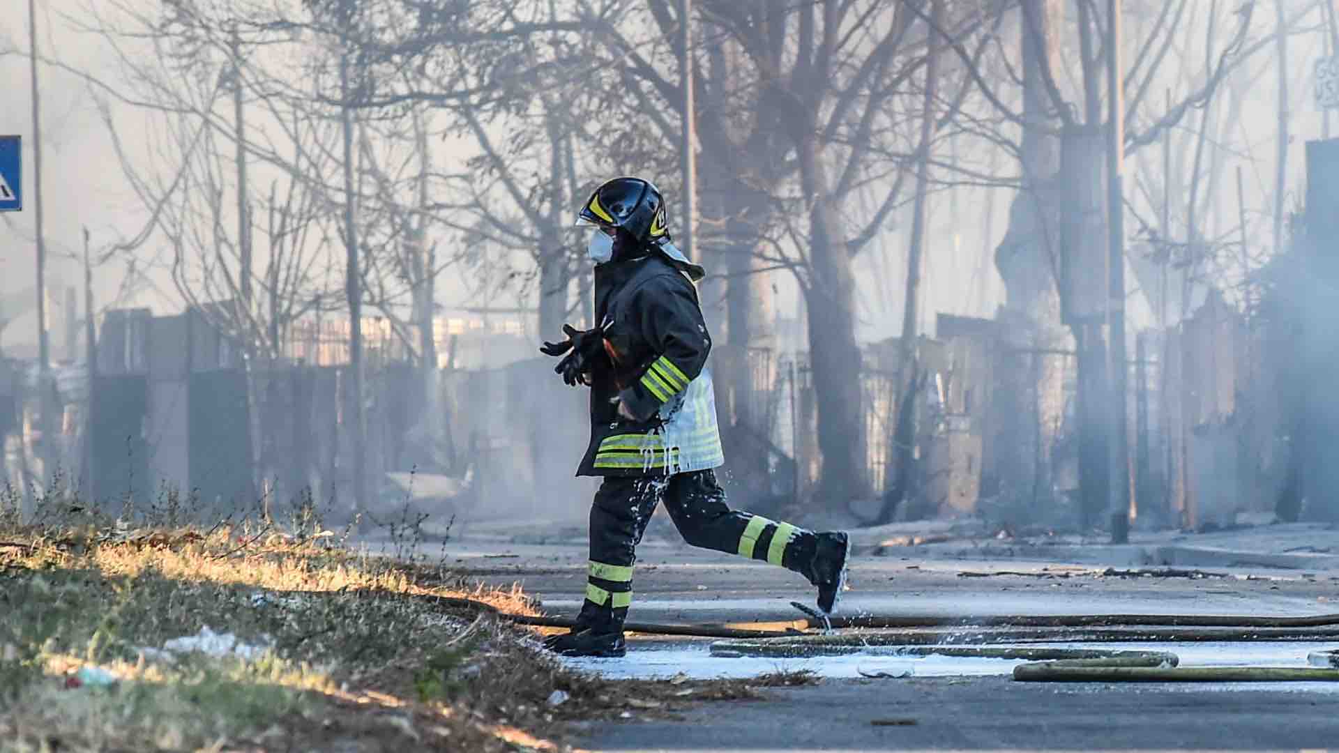 Incendio vigli del fuoco