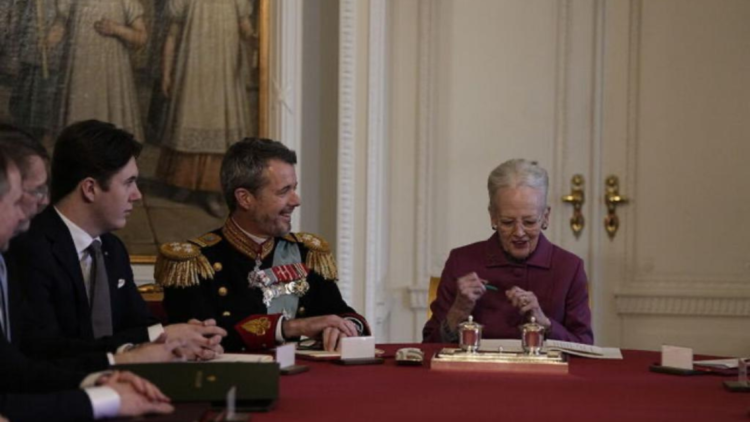 Danimarca, la regina Margrethe ha abdicato e Federico X è salito al trono