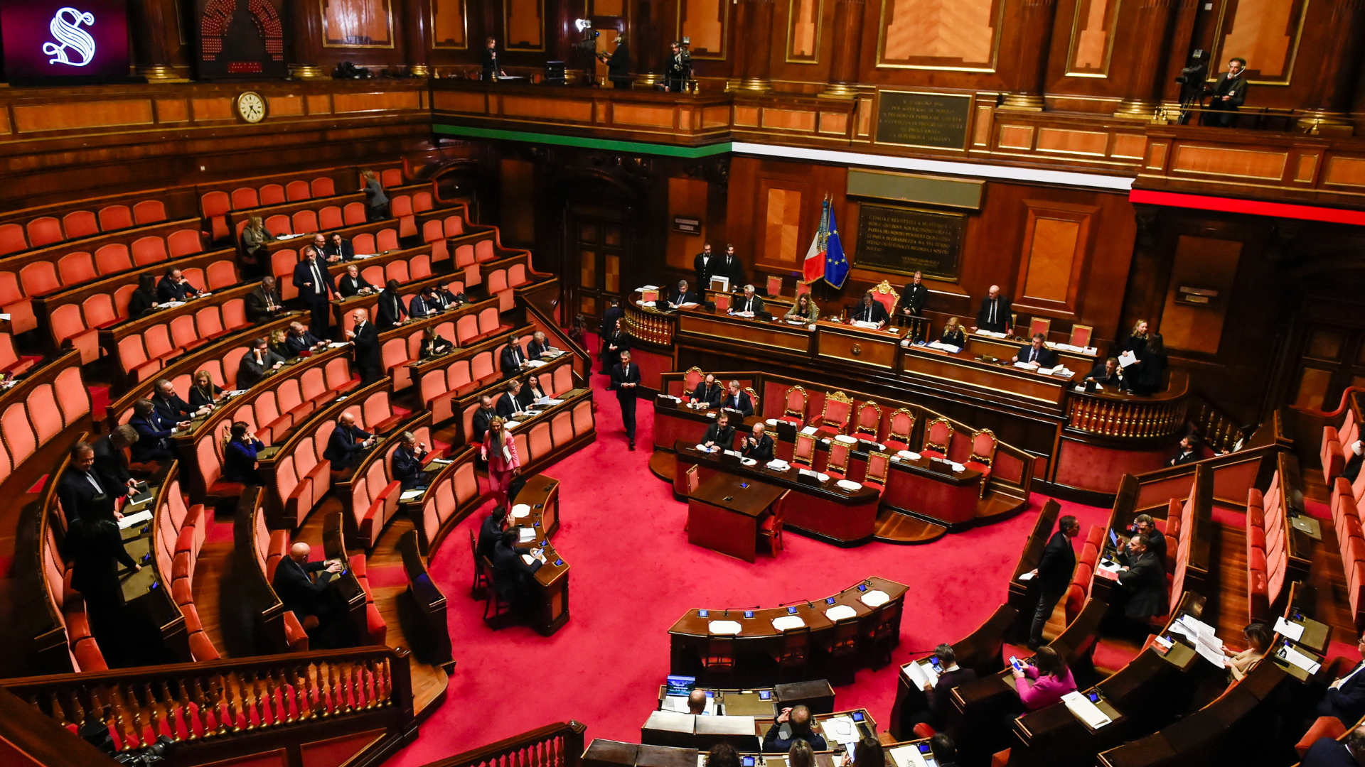 La riforma dell’autonomia domani approda alla Camera, il Pd: “Daremo battaglia”