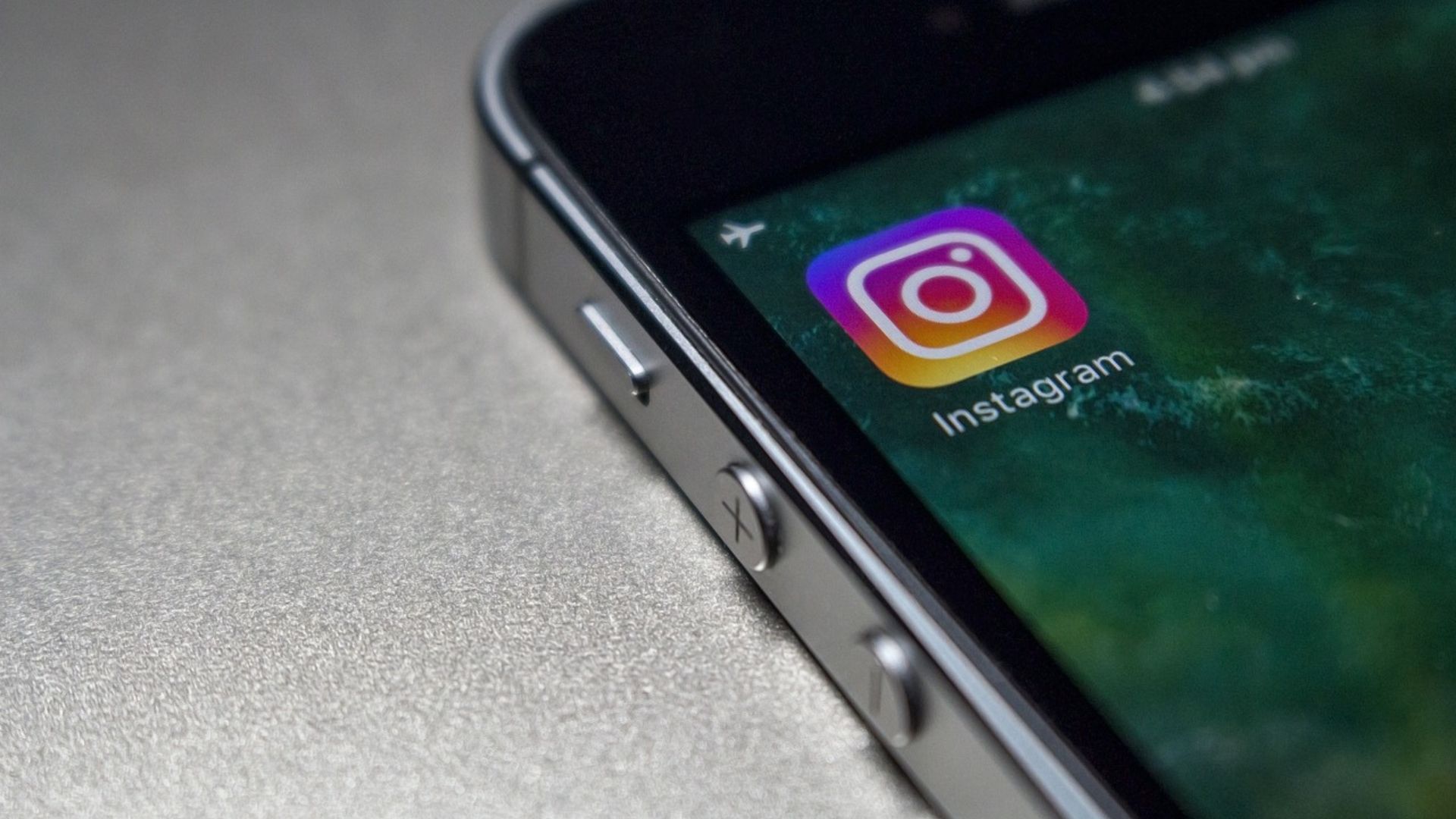 Migliaia le segnalazioni registrate da Downdetector a partire dalle 16 di oggi, 5 marzo Instagram, social in down