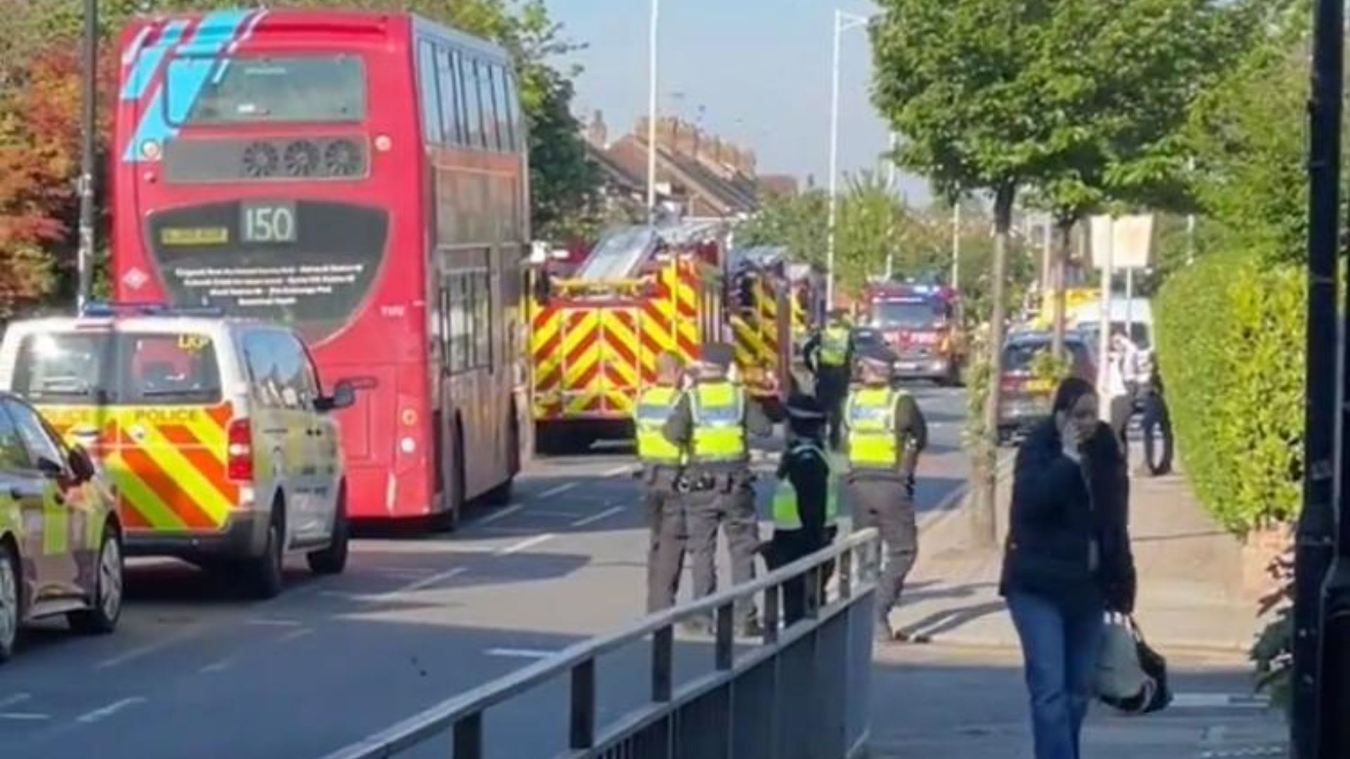Londra, 36enne armato di katana aggredisce passanti: non è terrorismo