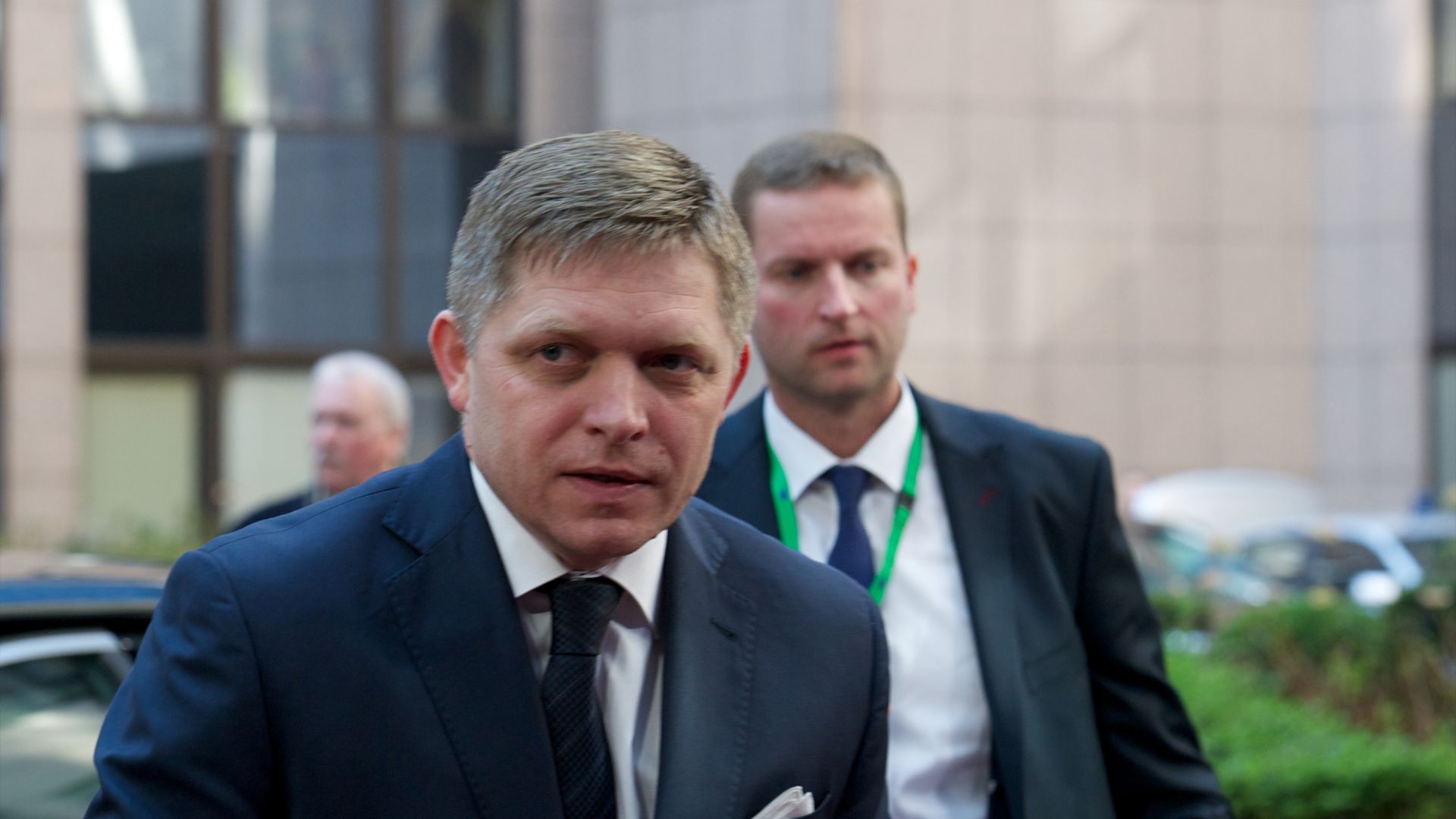Slovacchia, premier Fico ferito da colpi d’arma da fuoco: arrestato l’aggressore