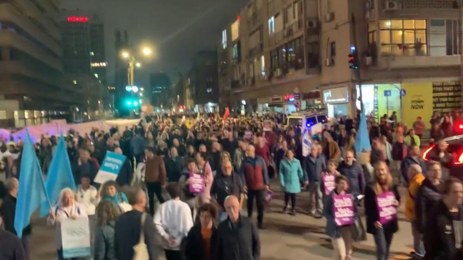 Israele, proteste in piazza