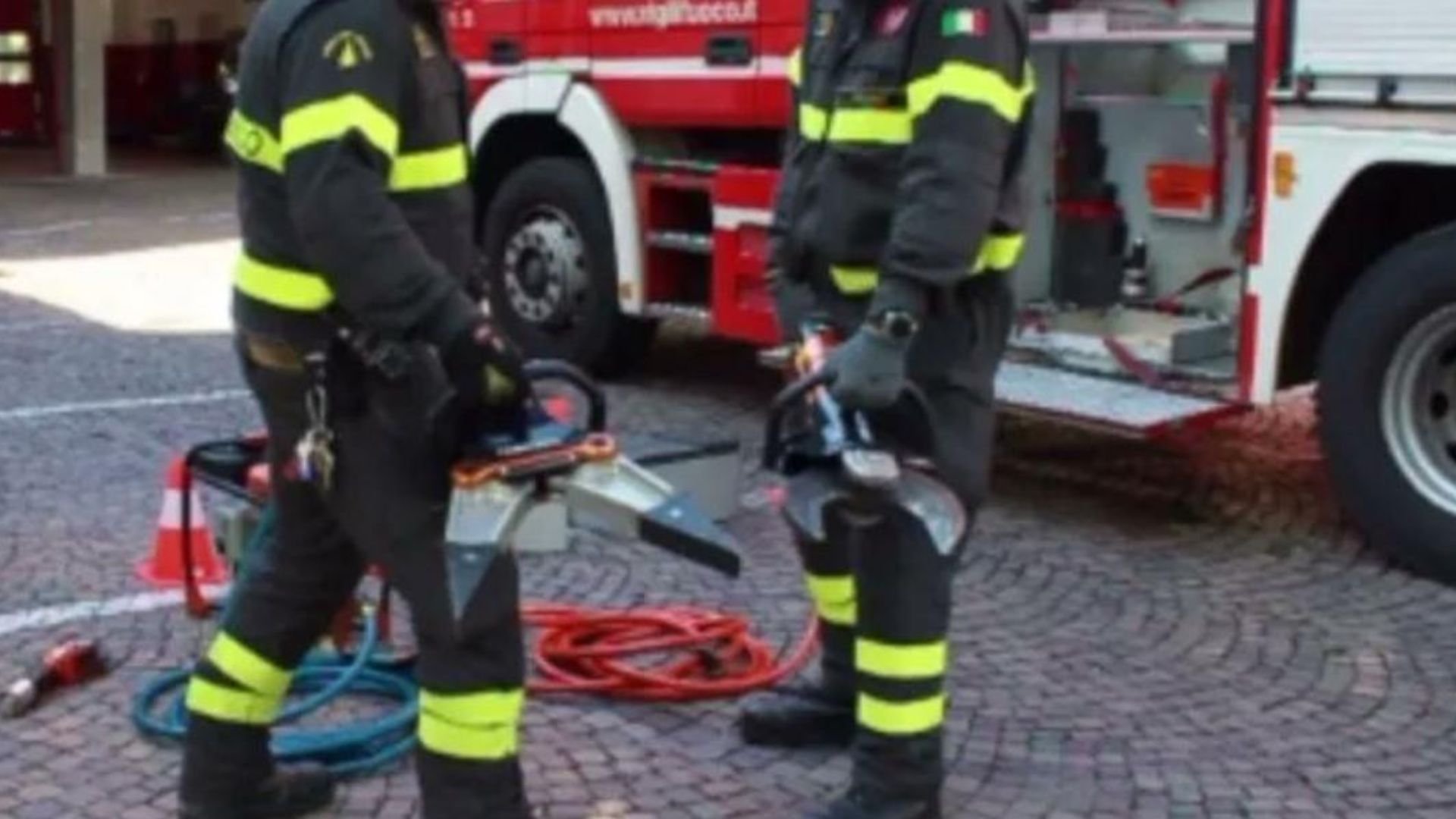 Chieti, vigili del fuoco morti: Procura apre inchiesta per omicidio colposo Chieti, vigili del fuoco morti: Procura apre inchiesta per omicidio colposo