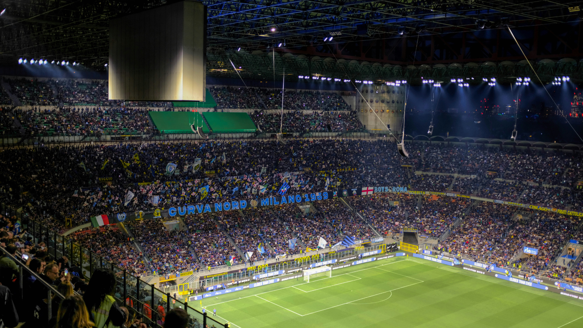 Indagine “Doppia Curva”, altri 7 arresti per usura e estorsioni Indagine “Doppia Curva”, altri 7 arresti per usura e estorsioni