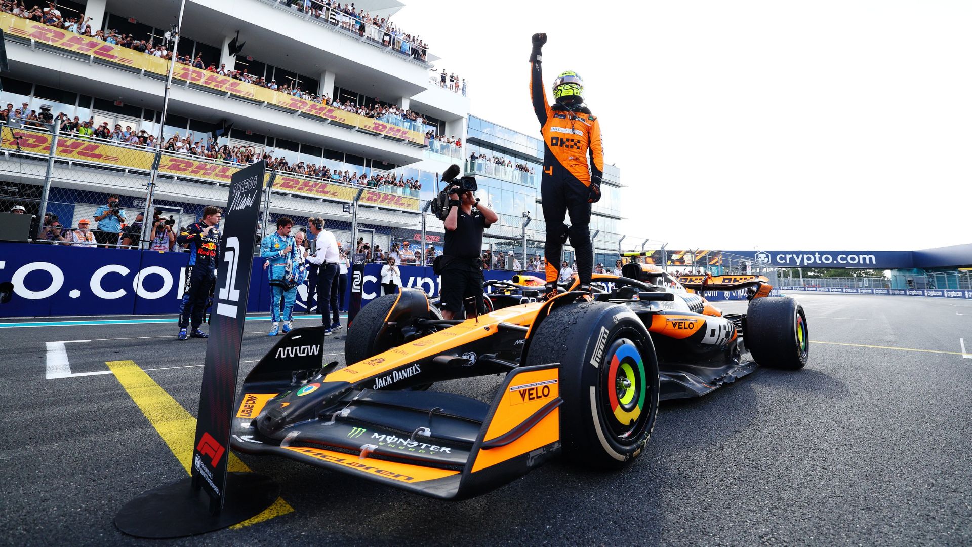 Formula 1, Norris si prende la Sprint. Terzo Hamilton. Leclerc fuori nel warmup Formula 1, Norris si prende la Sprint. Terzo Hamilton. Leclerc fuori nel warmup