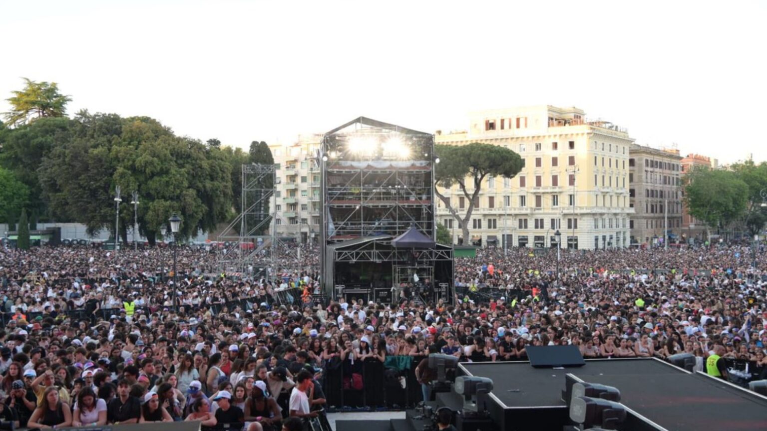 Concertone, San Giovanni
