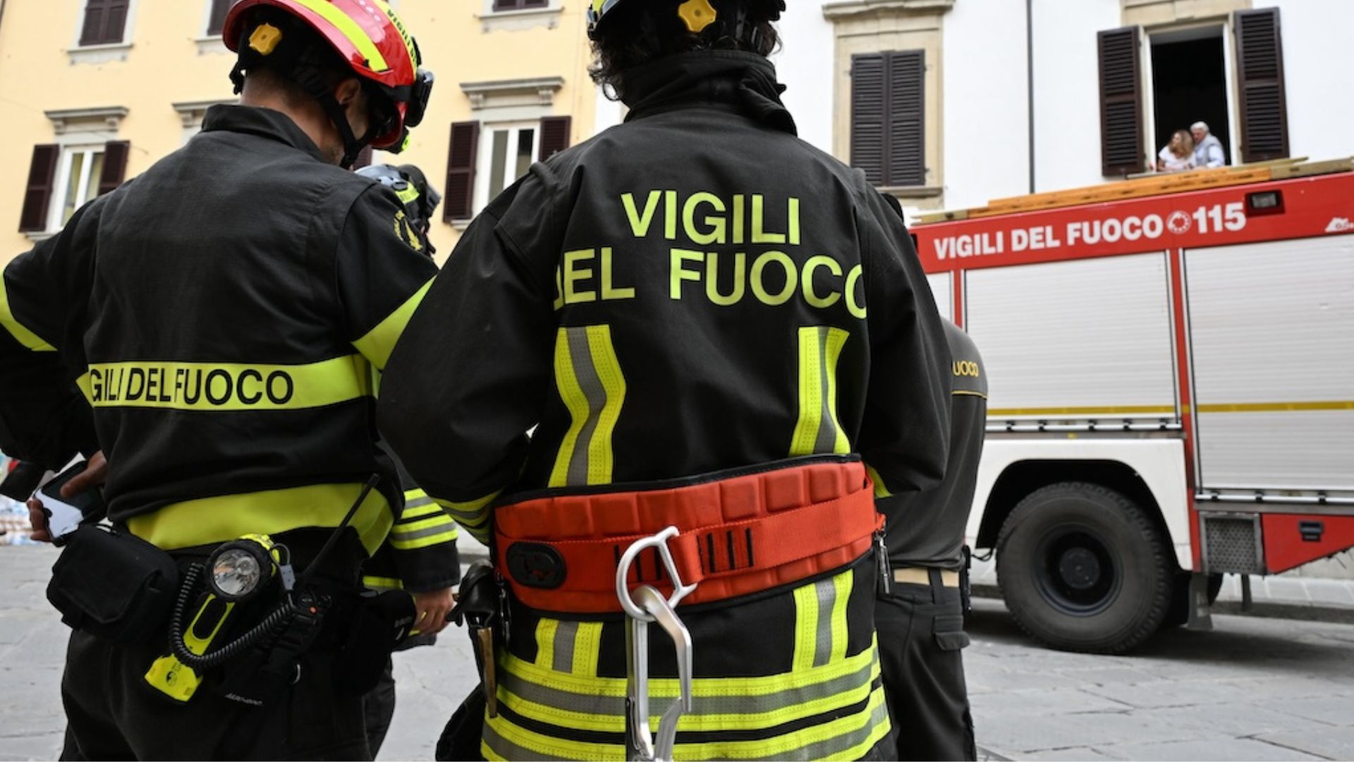 Carmiano, crolla palazzina in ristrutturazione: 4 operai feriti Carmiano, crolla palazzina in ristrutturazione: 4 operai feriti