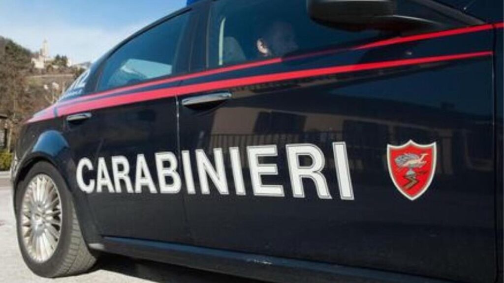 Vigevano, aggressione omofoba: giovane spinto nel Naviglio Sforzesco 2 Vigevano, aggressione omofoba