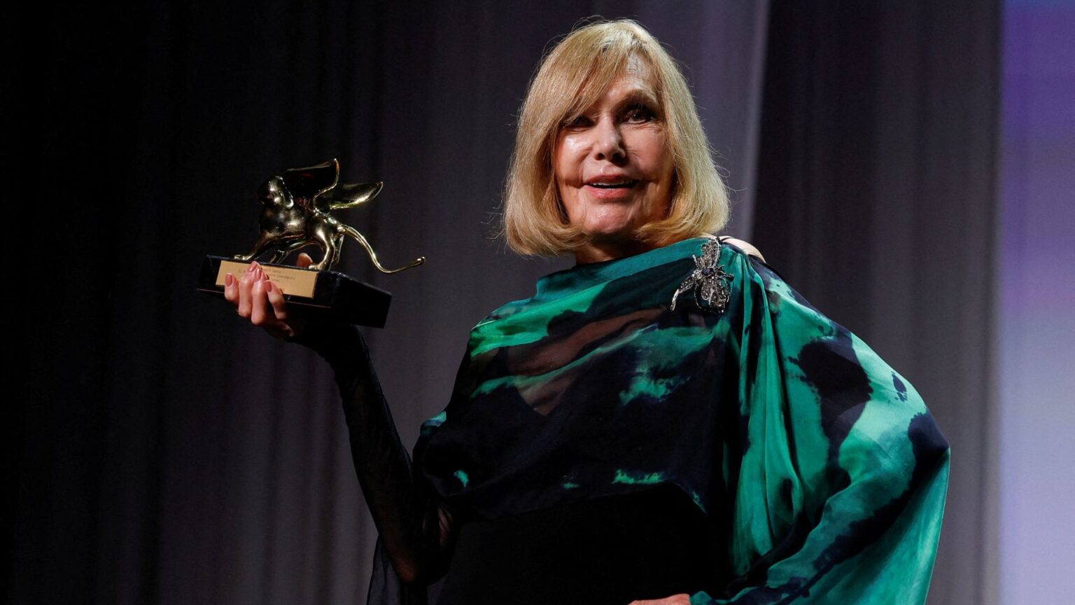 Kim Novak, Leono d'oro alla carriera