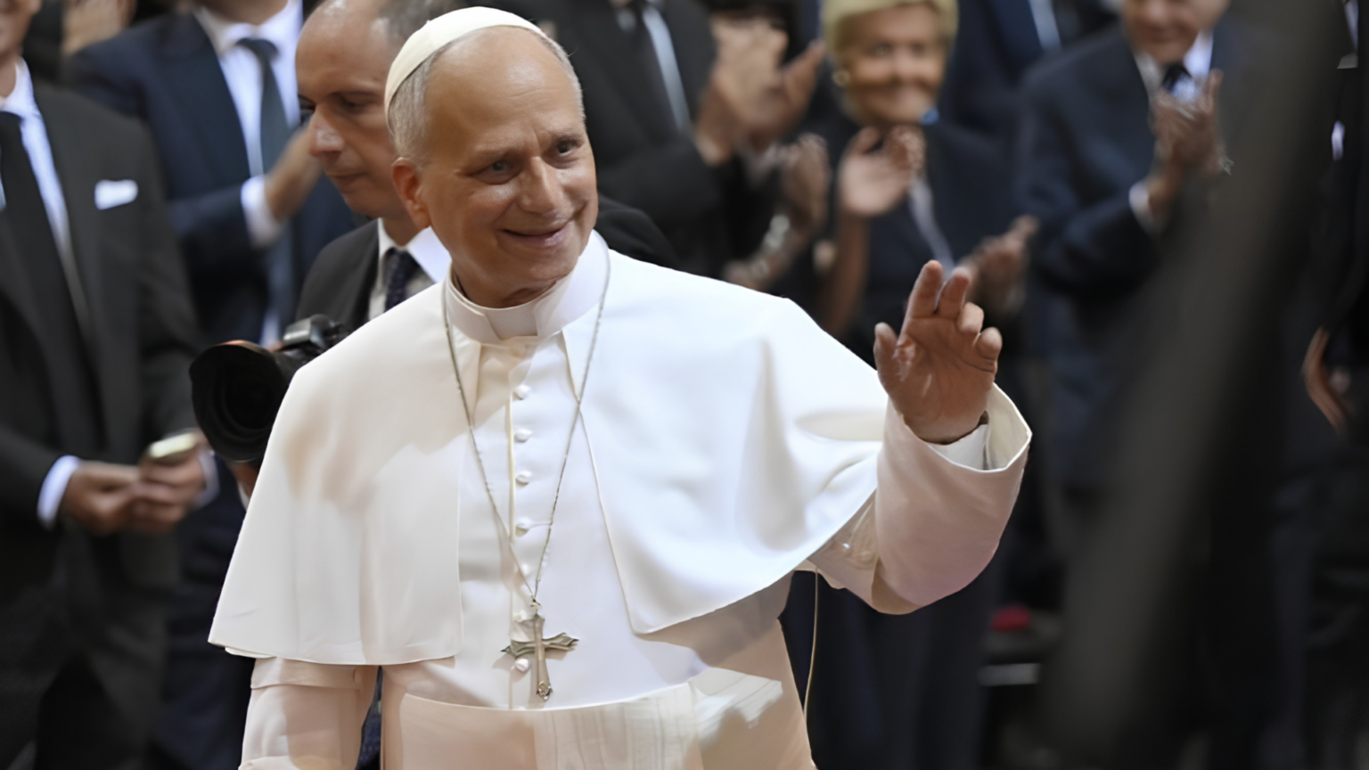 Buon compleanno Papa Leone XIV: gli auguri di Meloni 13 Papa Leone