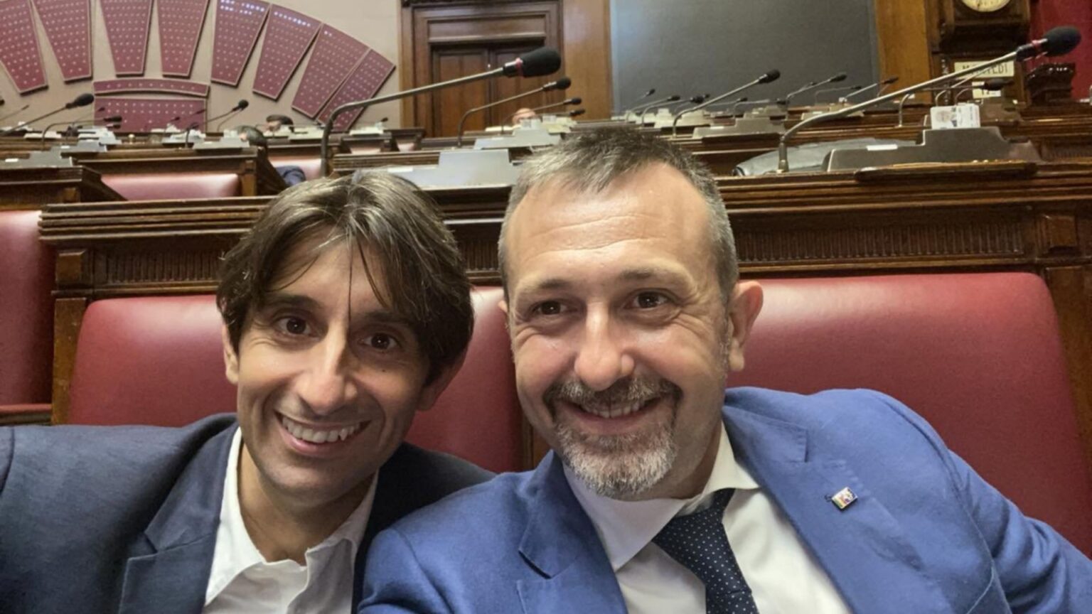 Caso Cospito, i giudici: 'Delmastro rivelò informazioni segrete a Donzelli per finalità politiche' 17 Caso Cospito, Delmastro e Donze